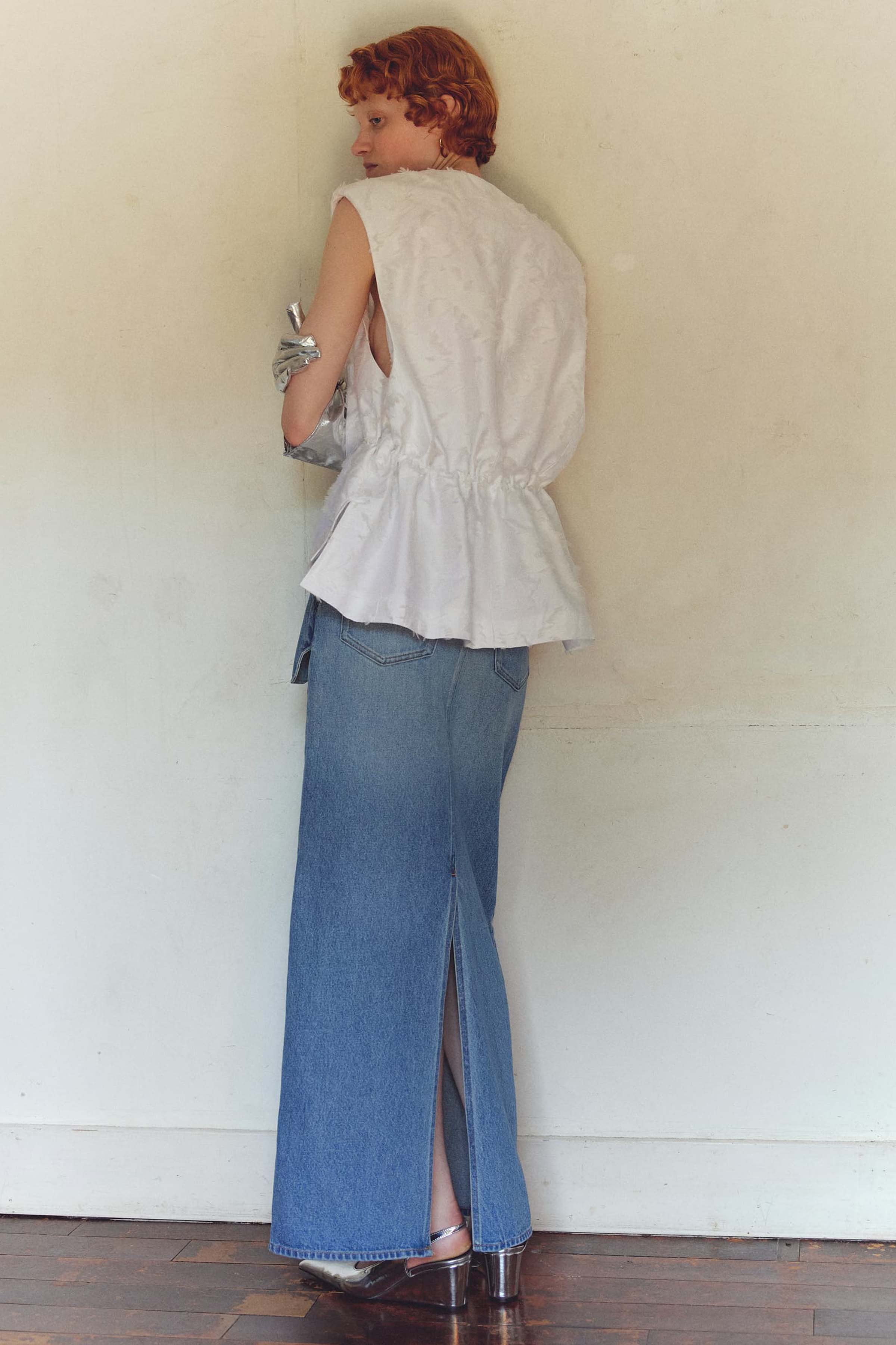 Denim pencil skirt