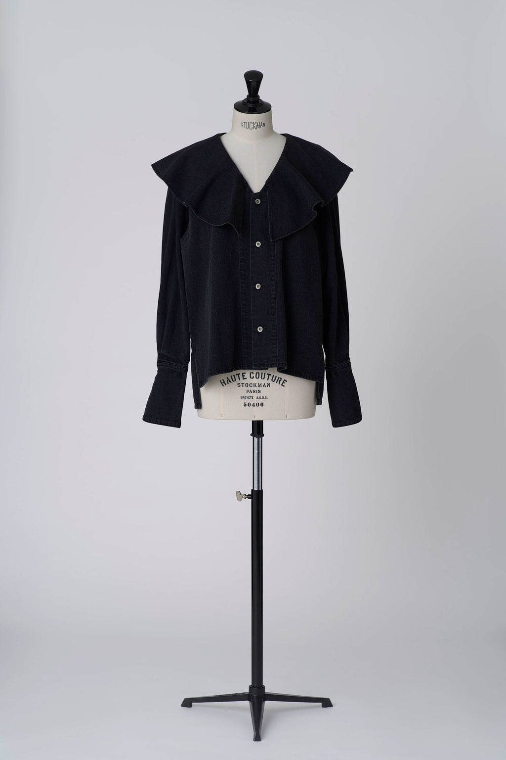 Denim ruffle collar jacket