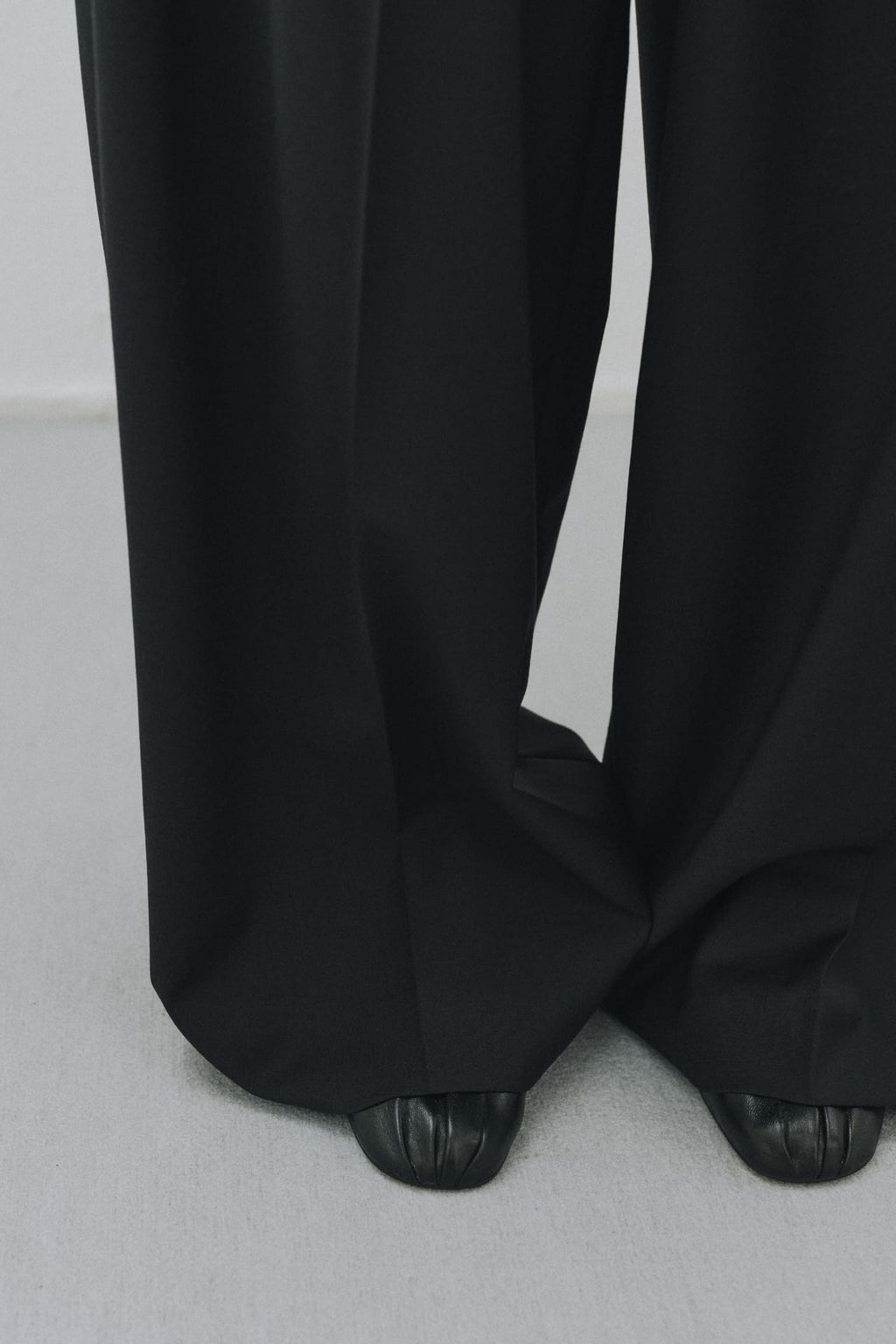Wool Tropical Baggy Trousers
