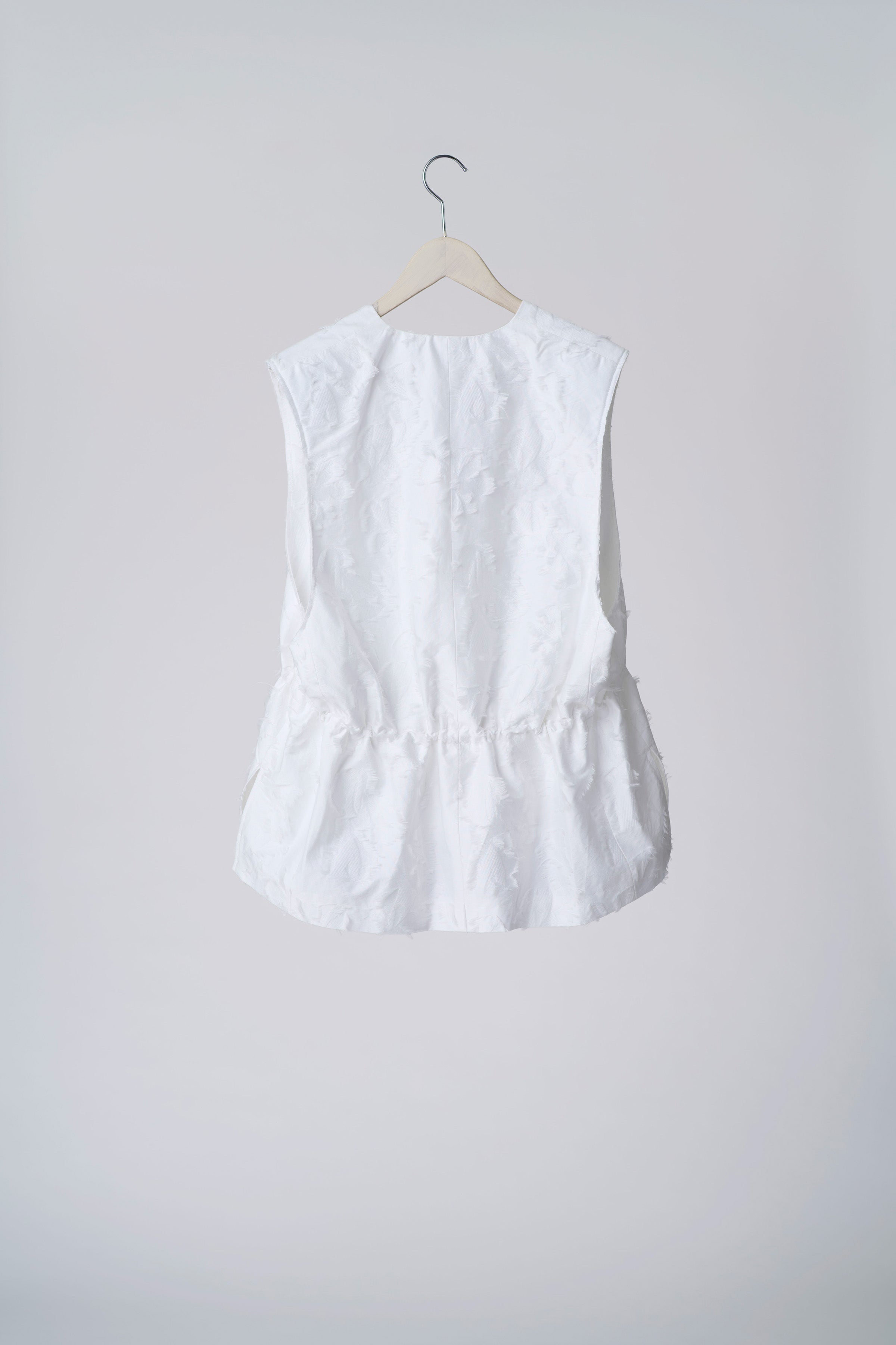Jacquard shirred vest