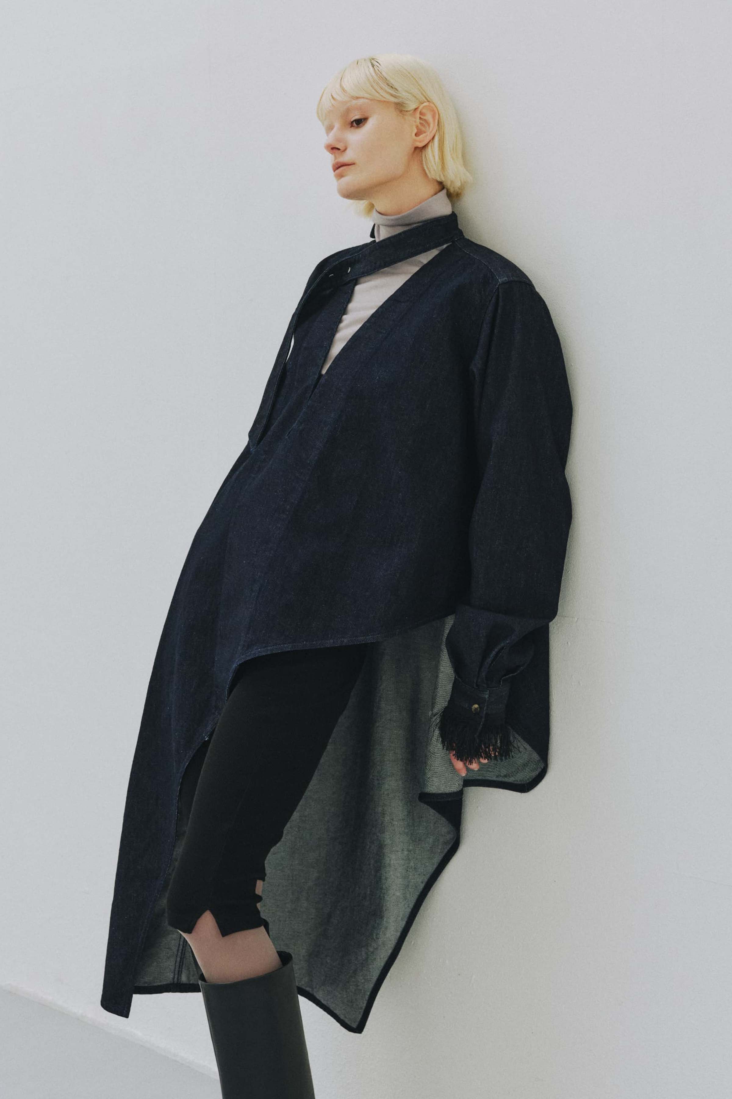 Side slit half leggings